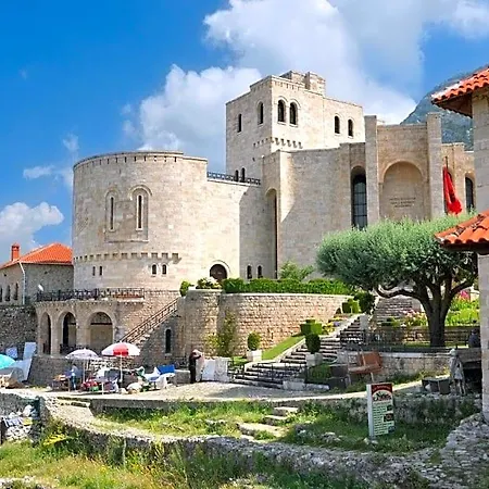 Zeus Hotell Preze